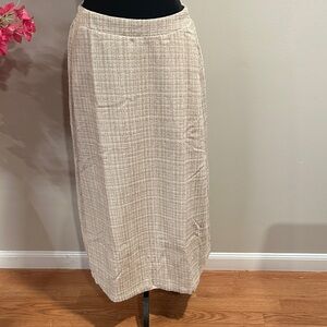 Elegant Beige Women's Skirt